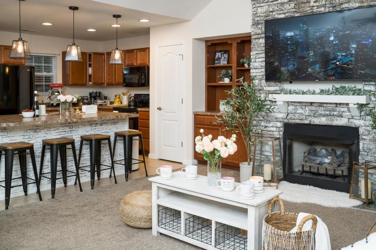 비둘기 포지 Luxe Quiet Townhouse W/Parking/Pool/By Dollywood 빌라 외부 사진