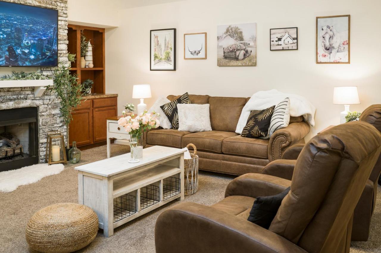 비둘기 포지 Luxe Quiet Townhouse W/Parking/Pool/By Dollywood 빌라 외부 사진